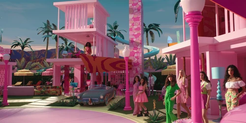 barbie_frame_308.webp