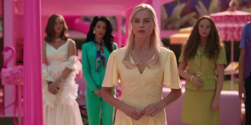 barbie_frame_335.webp