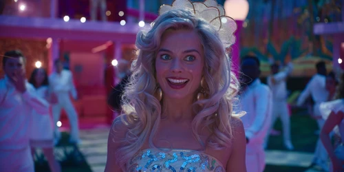barbie_frame_47.webp