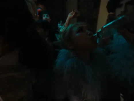beabadoobee___last_day_on_earth_official_video_frame_63.webp