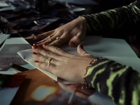 beabadoobee___last_day_on_earth_official_video_frame_95.webp