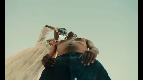 big_sean_-_harder_than_my_demons_(official_music_video)_frame_106.106.webp