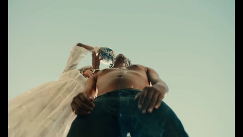 big_sean_-_harder_than_my_demons_(official_music_video)_frame_106.106.jpg