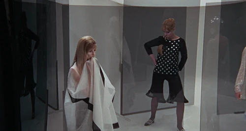 blow-up_frames_frame_49.webp