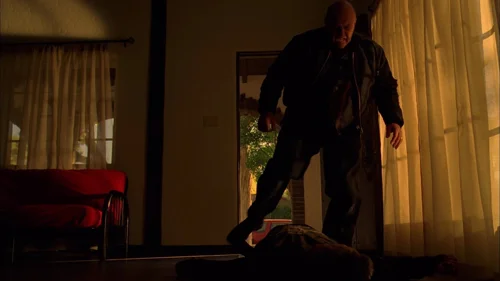 breaking_bad_frames_s3e7_frame_16.webp