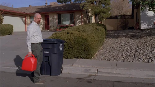 breaking_bad_frames_s5e12_frame_24.webp