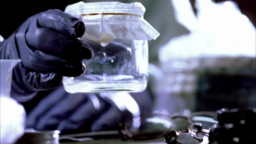 breaking_bad_frames_s2e1_frame_107.webp