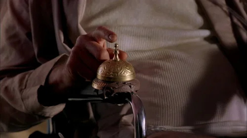 breaking_bad_frames_s2e2_frame_121.webp