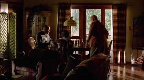 breaking_bad_frames_s2e2_frame_20.webp