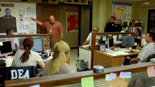 breaking_bad_frames_s2e2_frame_6.webp