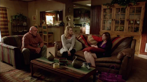 breaking_bad_frames_s2e2_frame_75.webp