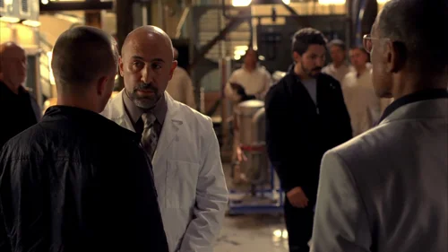 breaking_bad_frames_s4e10_frame_30.webp