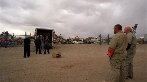 breaking_bad_frames_s5e1_frame_73.webp