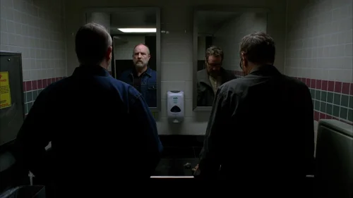 breaking_bad_frames_s5e1_frame_7.webp