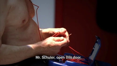 breaking_bad_frames_s5e2_frame_14.webp