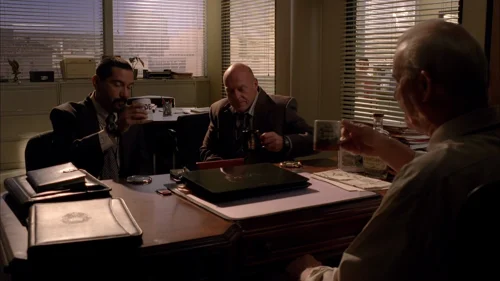 breaking_bad_frames_s5e2_frame_48.webp