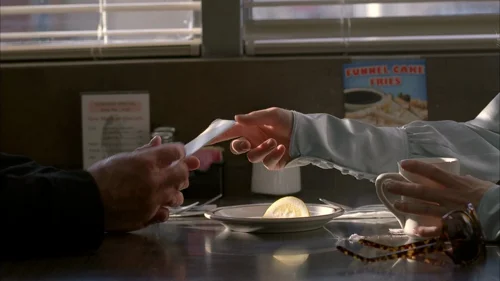 breaking_bad_frames_s5e2_frame_62.webp