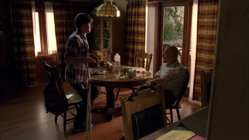 breaking_bad_frames_s5e2_frame_70.webp