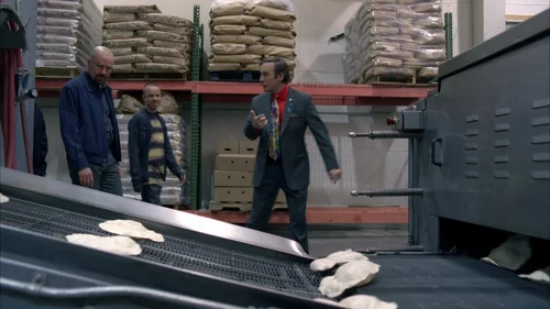 breaking_bad_frames_s5e3_frame_28.webp