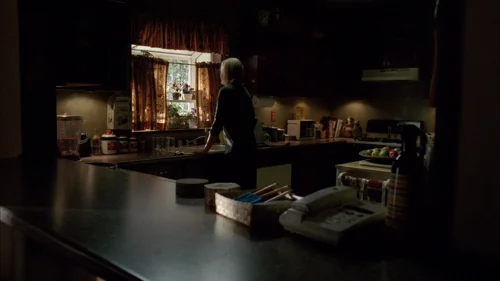 breaking_bad_frames_s5e8_frame_129.webp