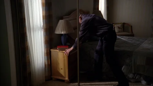 breaking_bad_frames_s5e8_frame_40.webp