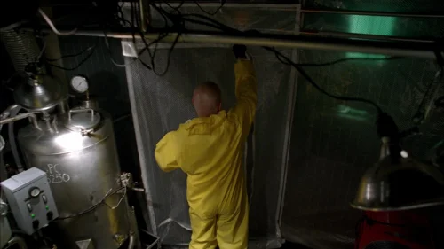 breaking_bad_frames_s5e8_frame_82.webp