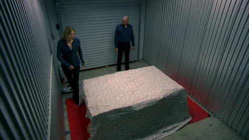 breaking_bad_frames_s5e8_frame_98.webp