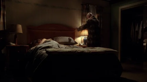 breaking_bad_frames_s5e9_frame_105.webp