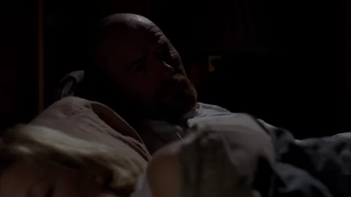 breaking_bad_frames_s5e9_frame_108.webp