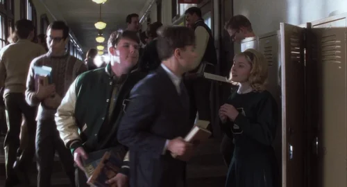 catch_me_if_you_can_frame_1739052520.7062962.webp