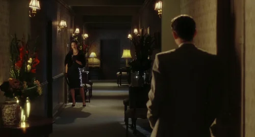 catch_me_if_you_can_frame_1739052534.062461.webp