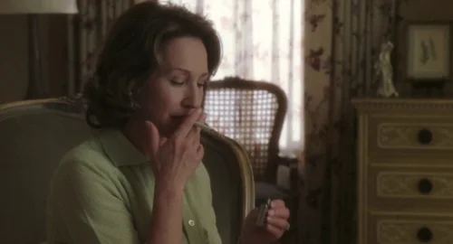 catch_me_if_you_can_frame_1739052536.8839545.webp