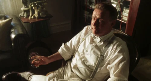 catch_me_if_you_can_frame_1739052542.2566884.webp
