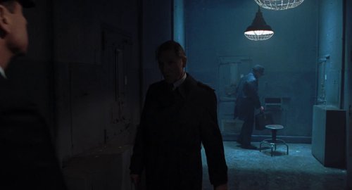 catch_me_if_you_can_frame_1739052516.5324705.jpg