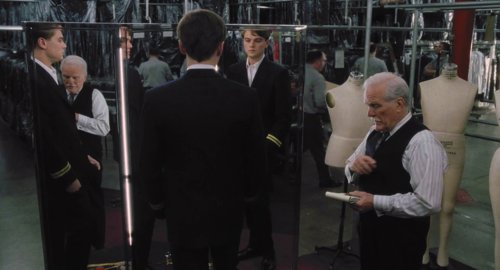 catch_me_if_you_can_frame_1739052525.720165.jpg