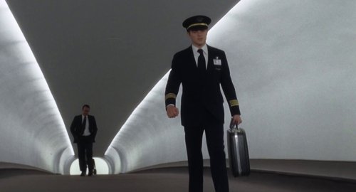 catch_me_if_you_can_frame_1739052558.2943227.jpg