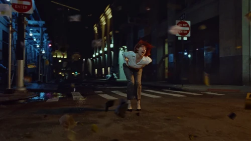 chappell_roan___the_subway_official_music_video_frame_103.webp