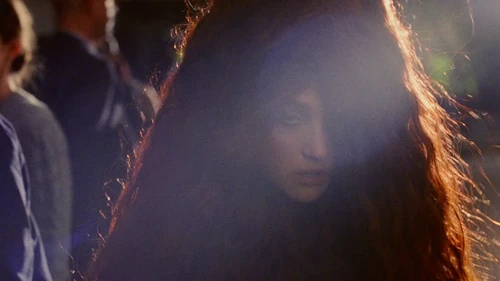 chappell_roan___the_subway_official_music_video_frame_11.webp
