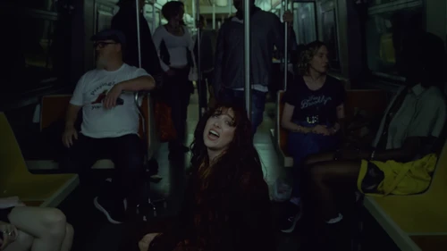 chappell_roan___the_subway_official_music_video_frame_126.webp