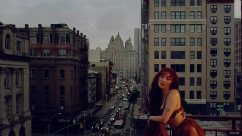 chappell_roan___the_subway_official_music_video_frame_38.webp