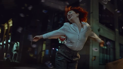 chappell_roan___the_subway_official_music_video_frame_93.webp