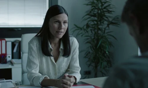 close_your_eyes_frame_1739922040.7417703.webp