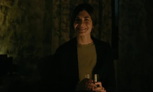 close_your_eyes_frame_1739922191.1712935.webp