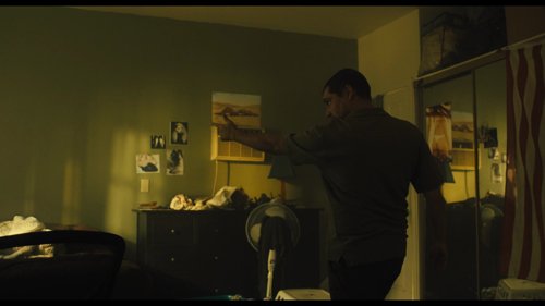 cuck_frames_frame_131.jpg