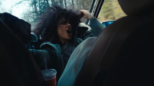 d4vd_-_one_more_dance_(official_video)_frame_112.0.jpg