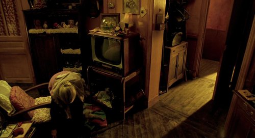 delicatessen_frames_frame_111.jpg