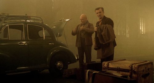 delicatessen_frames_frame_15.jpg