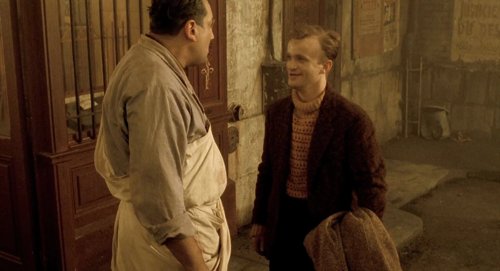 delicatessen_frames_frame_20.jpg