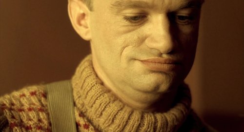 delicatessen_frames_frame_25.jpg