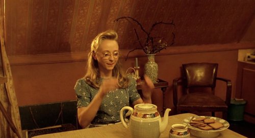 delicatessen_frames_frame_56.jpg